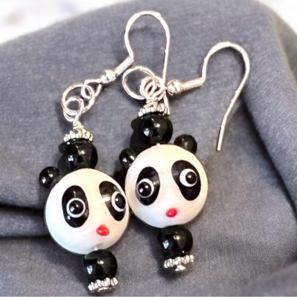 Glass Panda Bear Earrings Panda earrings Panda bear earrings. Adorable - Picture 12 of 17